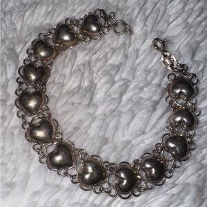 VINTAGE 71/2" STERLING SILVER (.925) PUFFY HEART LINK BRACELET
